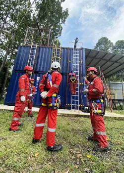 Working At Heights Refresher (WAHR) Module – Indonesia